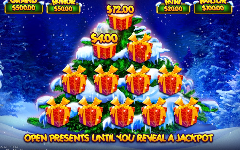 Pick Bonus med gåvoaskar i julgranens pyramid